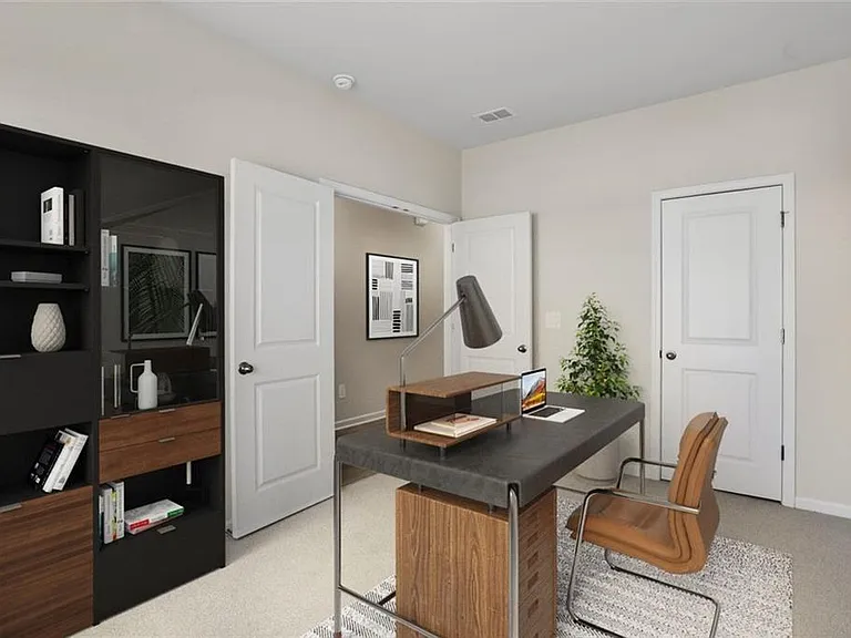 6929 Winchester Pl — Photo 3