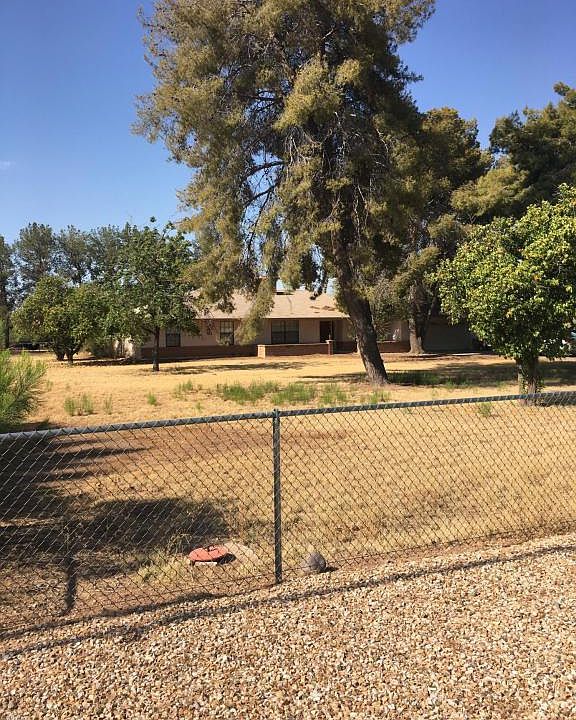 2nd image of 5635 E Baseline Rd