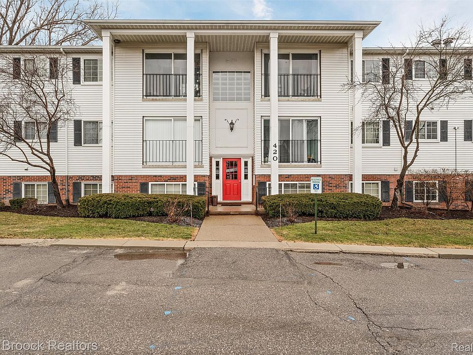 1st image of 420 Baldwin Ave APT 84