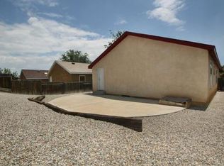 8931 Thor Rd SW, Albuquerque, NM 87121