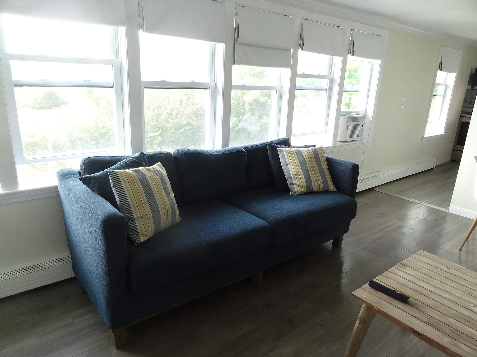2 bed, 625 sqft, $2,000 — Photo 2