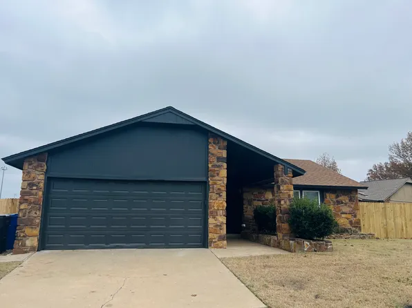 1705 N 18th St, Broken Arrow, OK 74012
