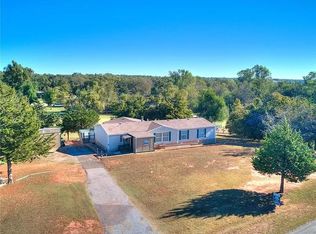4501 Meadowlark Ter, Edmond, OK 73034