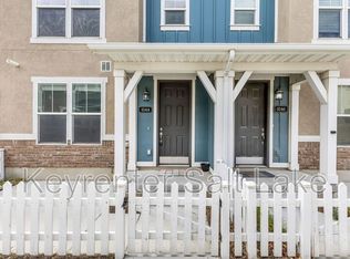 1044 W Painted Horse Ln, Riverton, UT 84065