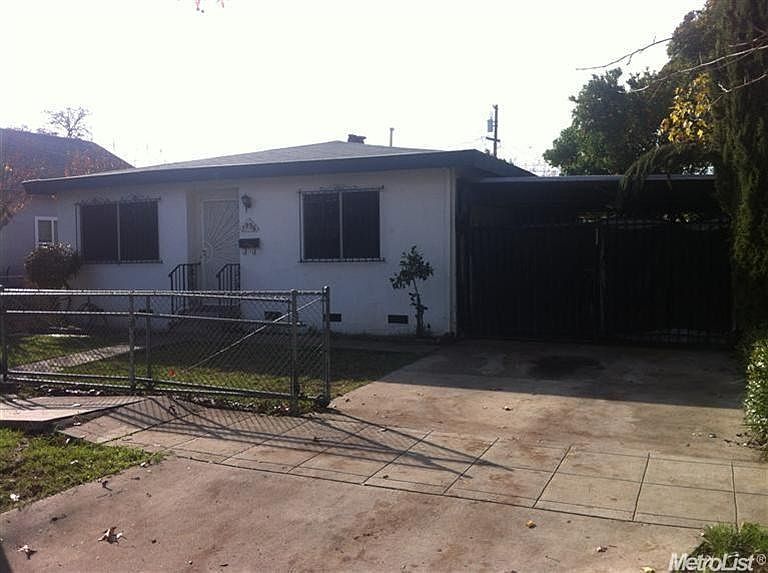 2nd image of 1935 S Sutter St