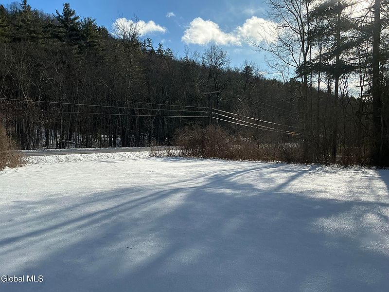 3rd image of 1999 Ridge Road