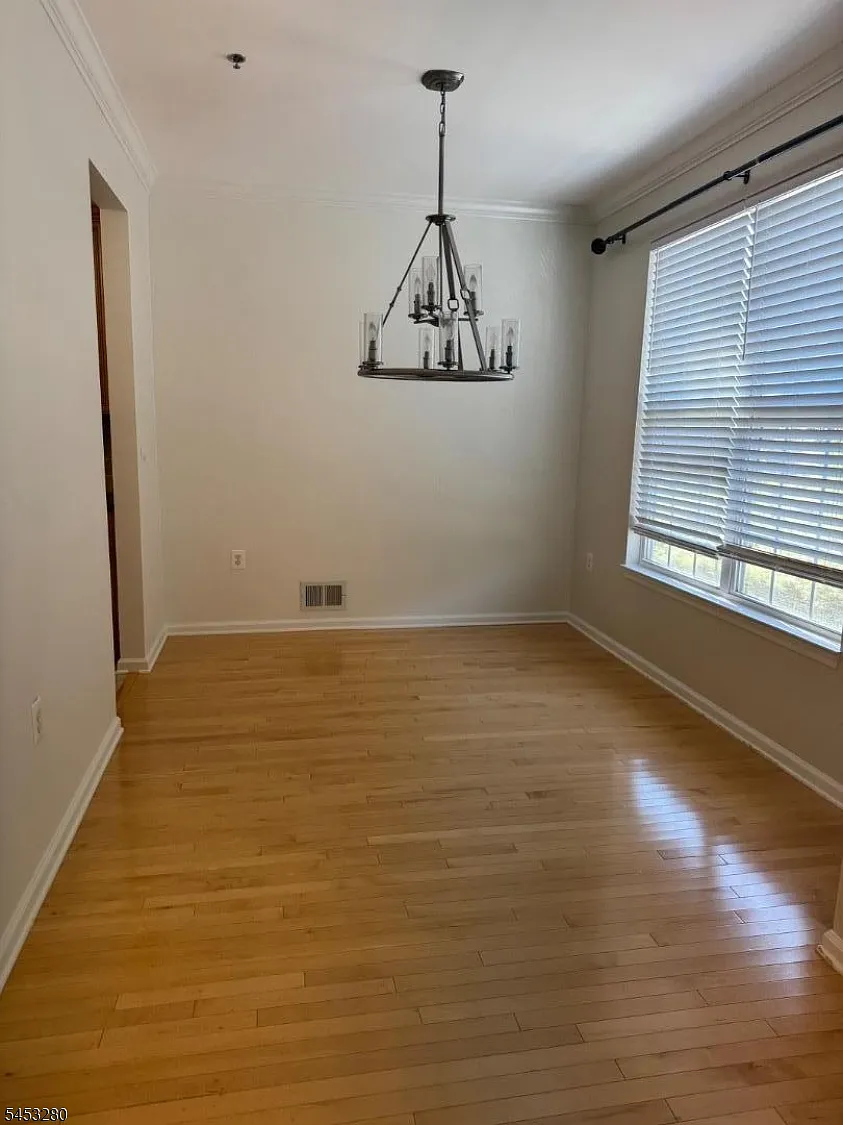 2 bed, 2.5 bath, $2,750 — Photo 3