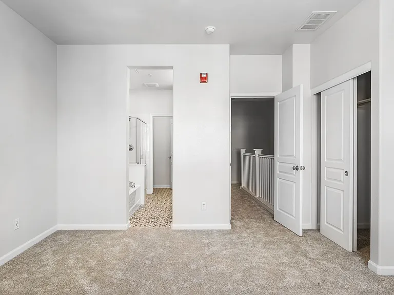 25502 Huntwood Ave — Photo 39