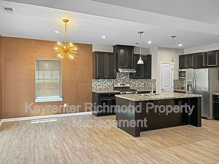 4333 Kenmare Ln — Photo 5