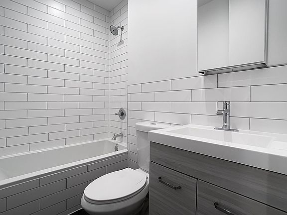 5th image of 231A Madison St #4