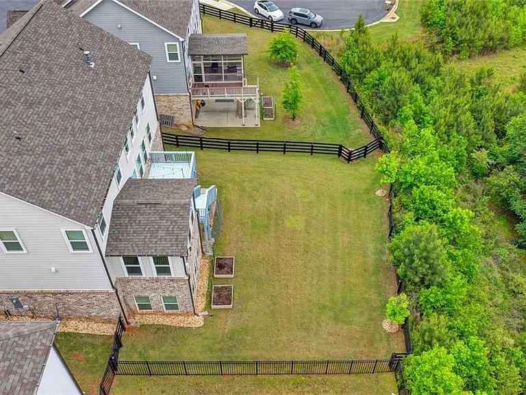 4665 Shipley Ave — Photo 85