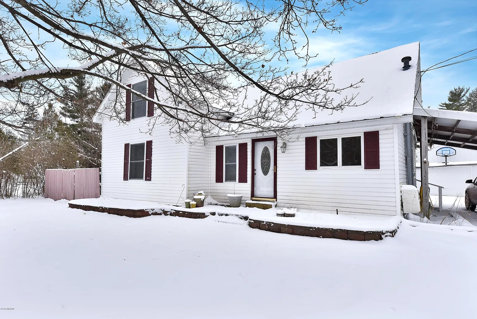 385 N Norman St photo 1