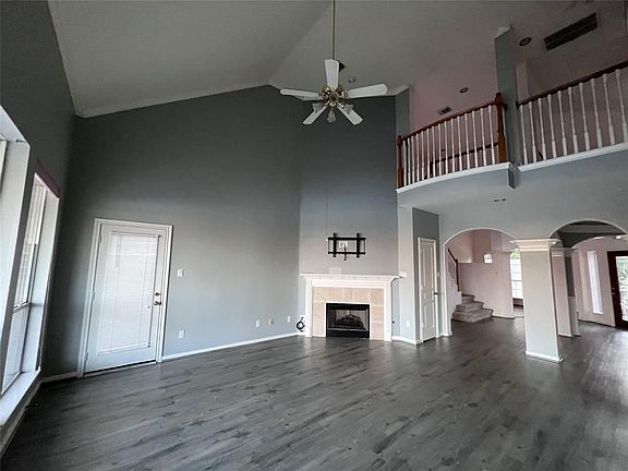 4th image of 12119 Lismore Lake Dr