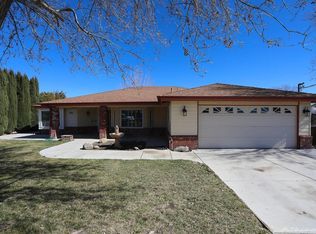 22640 Lake Dr, Tehachapi, CA 93561