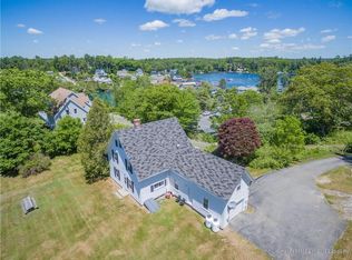 5 Cove Point Rd, Southport, ME 04576