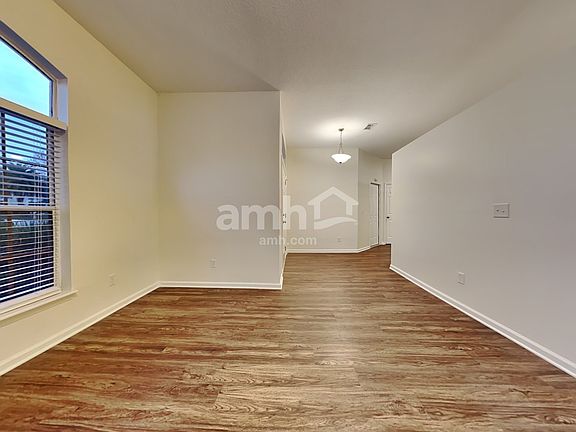 3rd image of 229 Sparrow Branch Cir