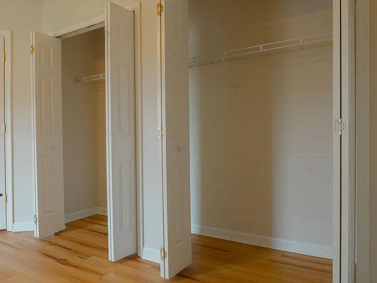 9836 Plaza View Way — Photo 27