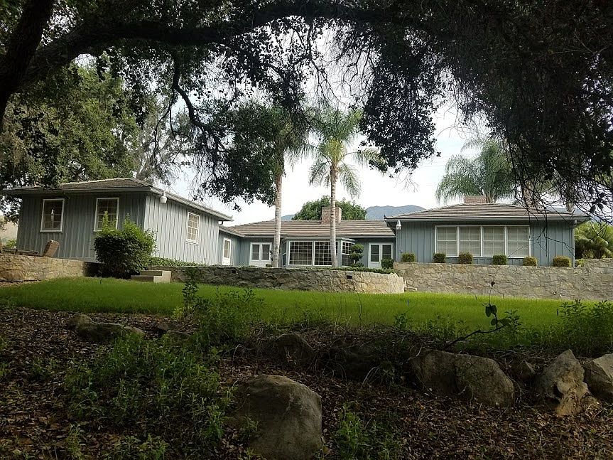 2nd image of 19455 E Telegraph Rd