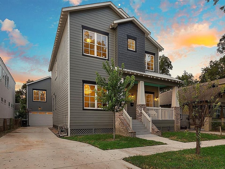 2nd image of 1022 Adele St