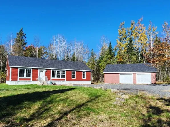 17 Faiths Way, Fairfield, ME 04937