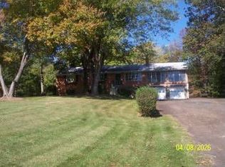 7590 Greenwich Rd, Nokesville, VA 20181