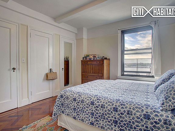 5th image of 785 W End Ave APT 15E