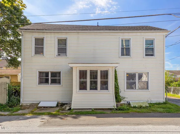 17 Hudson Street, Waterford, NY 12188