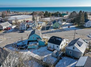 2106 10th St, Two Rivers, WI 54241