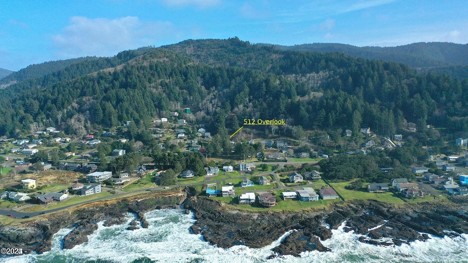 512 Overlook Dr photo 1