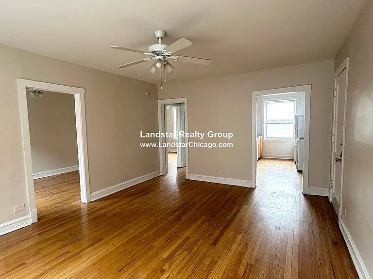 2348 W Touhy Ave #2H — Photo 2