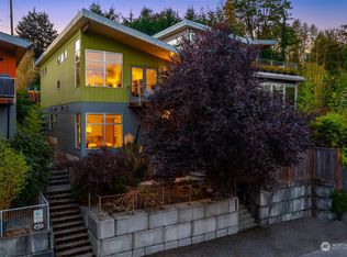 4056 34th Ave S, Seattle, WA 98118