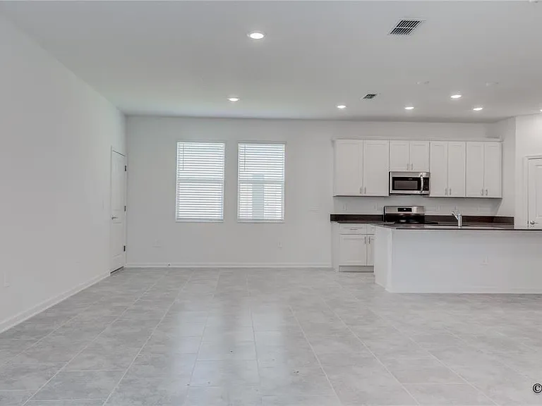 2207 Sweet Honey Ln — Photo 20