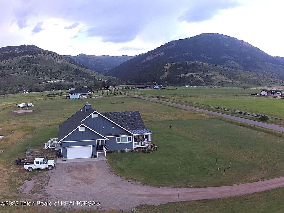 329 Cottonwood Dr, Smoot, WY 83126 MLS 23787 Zillow