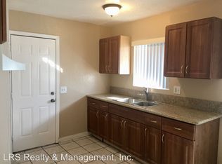 590 W Shamrock St #594, Rialto, CA 92376