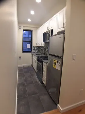 Rented by Roberto Guilbet, LREB | media 24