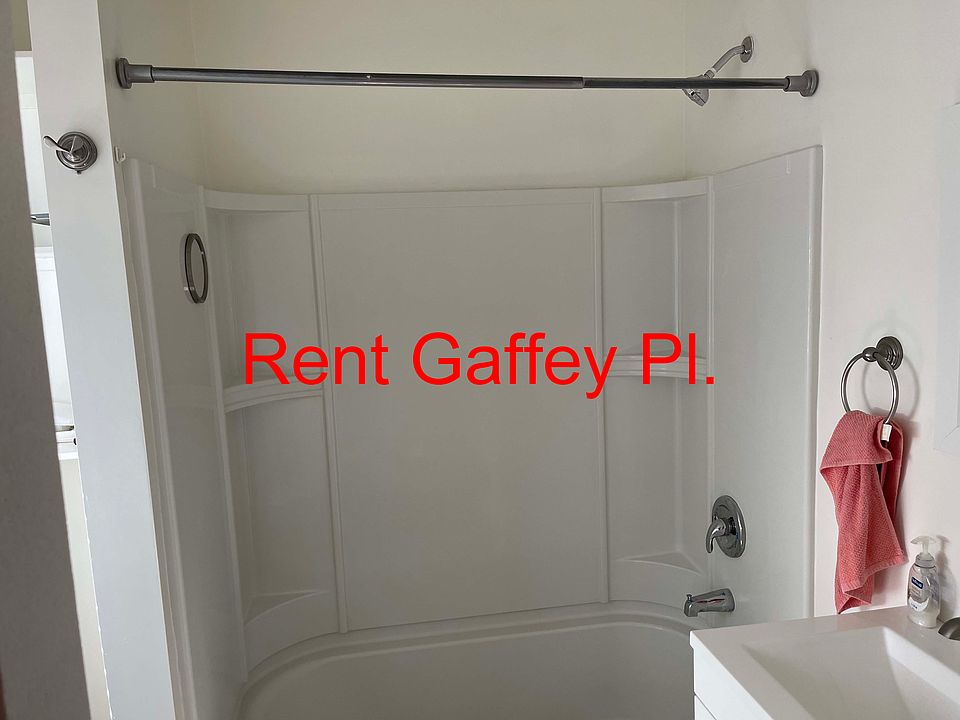 1st image of 827 N Gaffey Pl #827