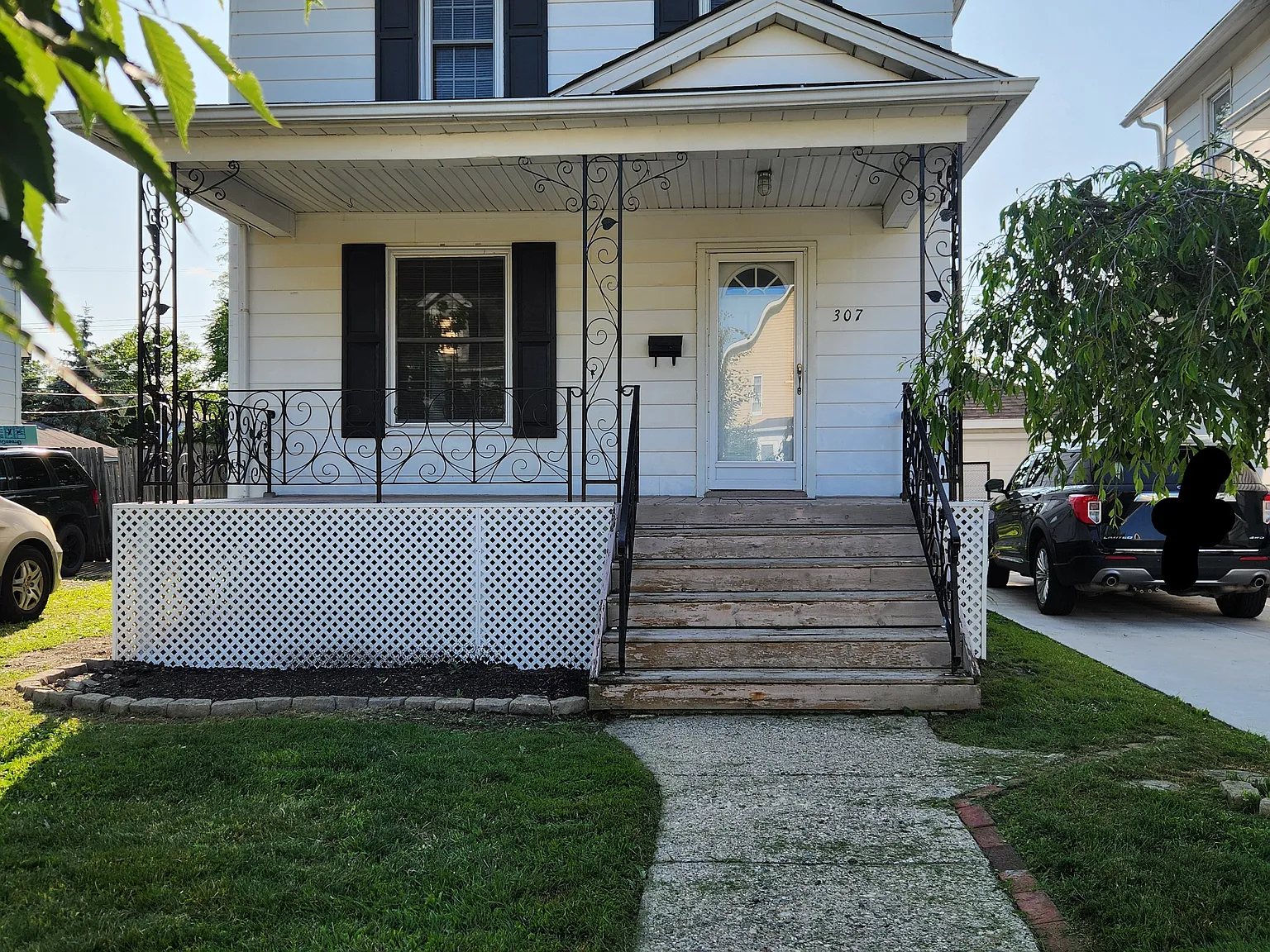 307 Riverview Ave — Photo 3