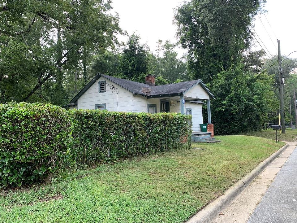 2nd image of 841 South St