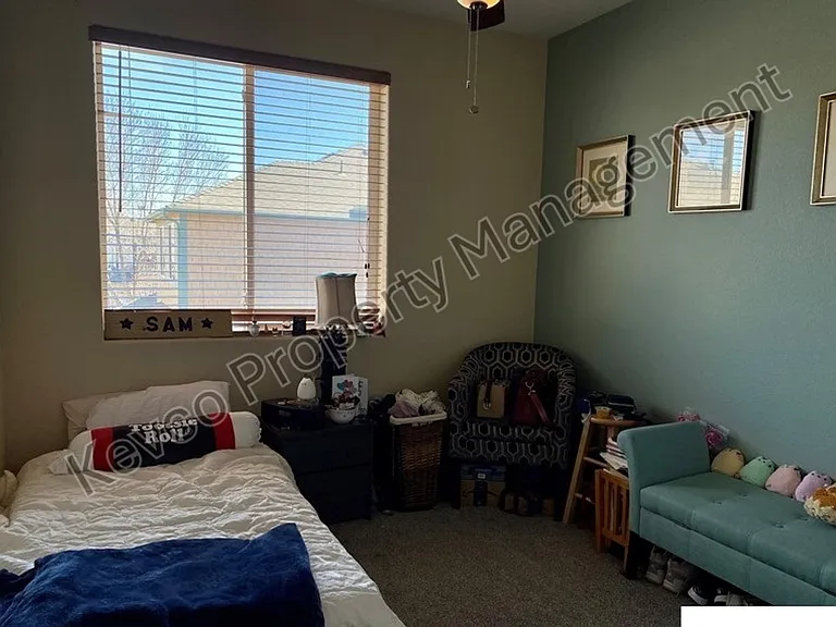 2851 Kansas Dr #F — Photo 11