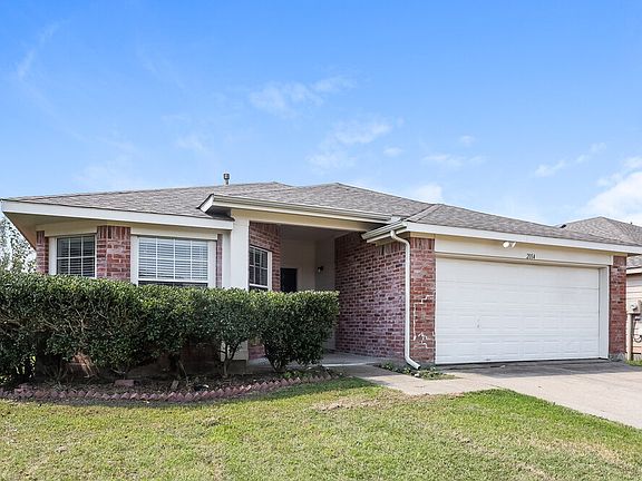 3rd image of 2014 Gardenia Dr