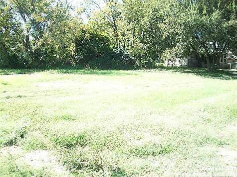 1st image of 615 Roosevelt Ave