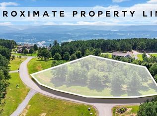 201 Pioneer Rd #216, Jasper, TN 37347