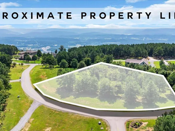 201 Pioneer Rd #216, Jasper, TN 37347
