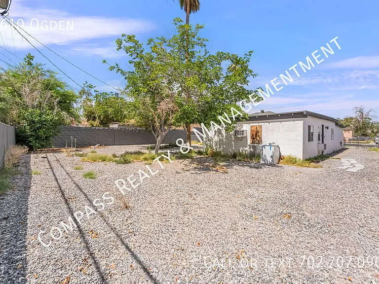 1610 E Ogden Ave — Photo 36