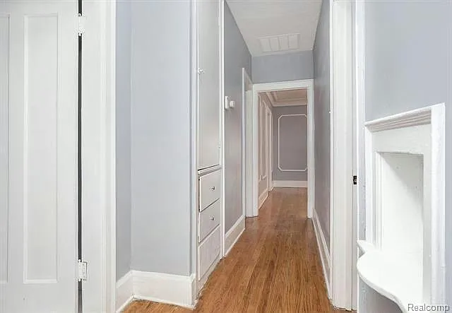 2642 Webb St #1 — Photo 5