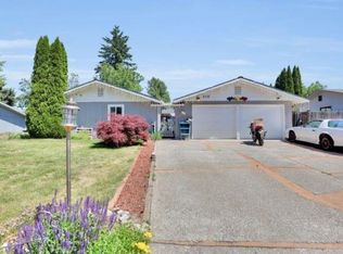215 S Moen St, Greenacres, WA 99016