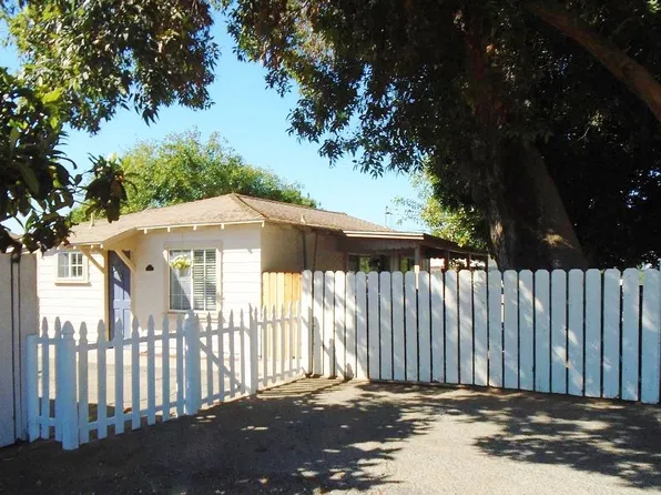 215 E View St, Fallbrook, CA 92028