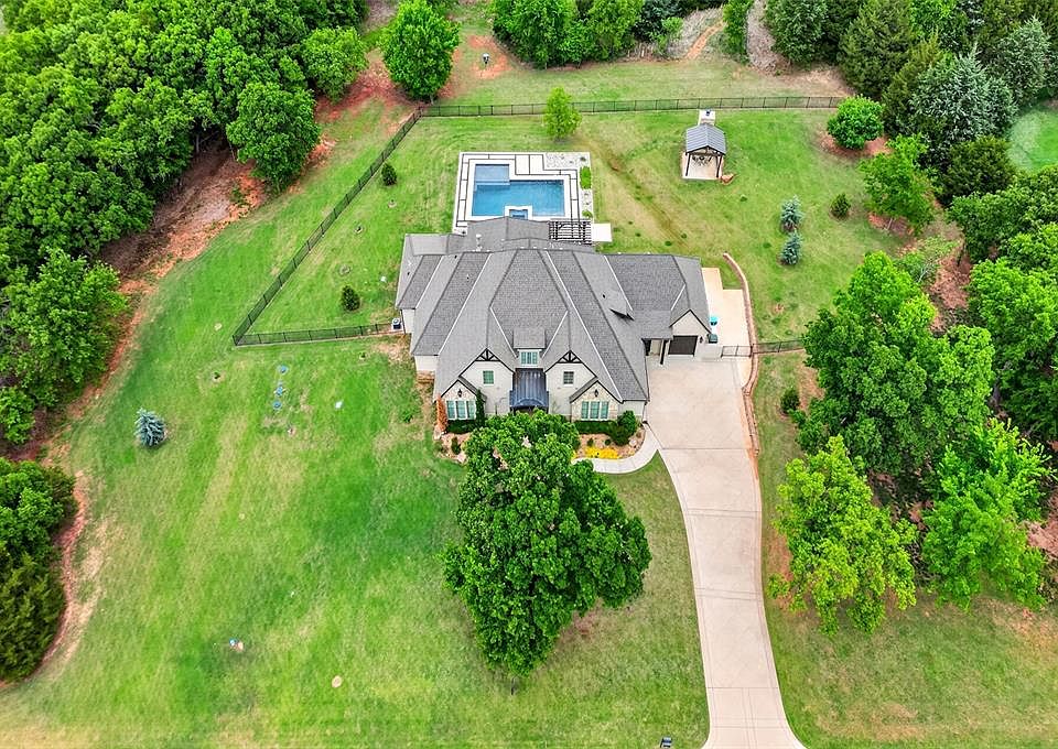 1st image of 11601 Piazza Way
