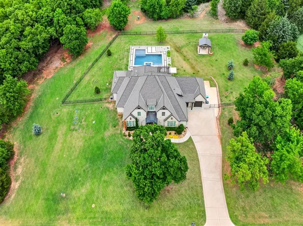11601 Piazza Way, Arcadia, OK 73007