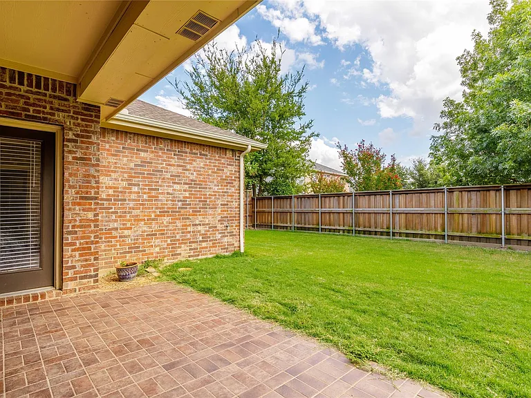15507 Appaloosa Dr — Photo 26